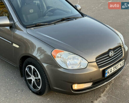 Сірий Хендай Акцент, об'ємом двигуна 1.4 л та пробігом 138 тис. км за 5600 $, фото 24 на Automoto.ua