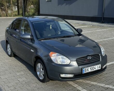 Серый Хендай Акцент, объемом двигателя 1.5 л и пробегом 154 тыс. км за 4799 $, фото 1 на Automoto.ua