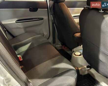 Серый Хендай Акцент, объемом двигателя 1.4 л и пробегом 203 тыс. км за 4990 $, фото 12 на Automoto.ua