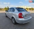 Серый Хендай Акцент, объемом двигателя 1.4 л и пробегом 275 тыс. км за 4700 $, фото 3 на Automoto.ua