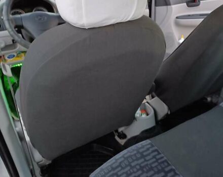 Сірий Хендай Акцент, об'ємом двигуна 1.4 л та пробігом 130 тис. км за 5100 $, фото 17 на Automoto.ua