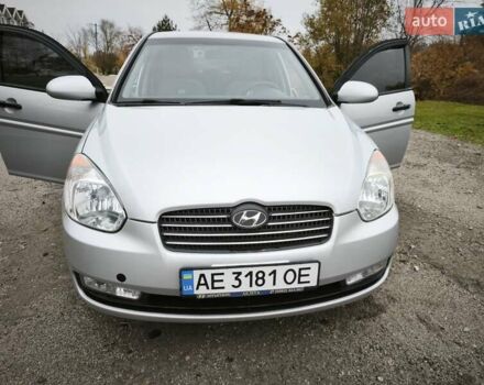 Сірий Хендай Акцент, об'ємом двигуна 1.5 л та пробігом 150 тис. км за 5500 $, фото 17 на Automoto.ua