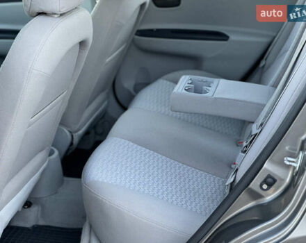 Серый Хендай Акцент, объемом двигателя 1.4 л и пробегом 98 тыс. км за 4899 $, фото 17 на Automoto.ua