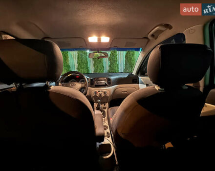 Серый Хендай Акцент, объемом двигателя 1.49 л и пробегом 250 тыс. км за 5300 $, фото 12 на Automoto.ua