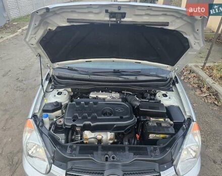 Серый Хендай Акцент, объемом двигателя 1.4 л и пробегом 82 тыс. км за 6600 $, фото 7 на Automoto.ua