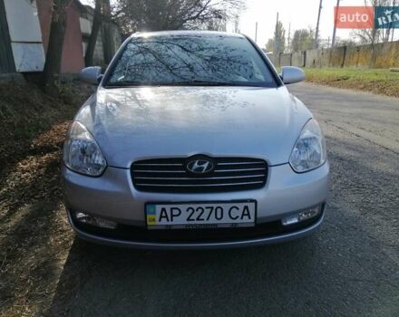 Серый Хендай Акцент, объемом двигателя 1.6 л и пробегом 150 тыс. км за 7000 $, фото 4 на Automoto.ua