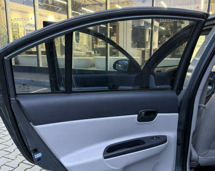 Серый Хендай Акцент, объемом двигателя 1.5 л и пробегом 155 тыс. км за 5200 $, фото 31 на Automoto.ua