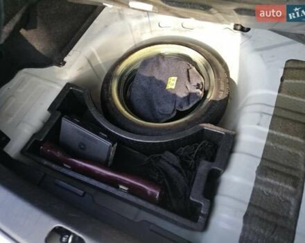 Серый Хендай Акцент, объемом двигателя 1.6 л и пробегом 150 тыс. км за 7000 $, фото 7 на Automoto.ua