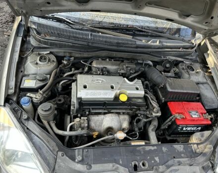 Серый Хендай Акцент, объемом двигателя 1.4 л и пробегом 180 тыс. км за 1200 $, фото 9 на Automoto.ua