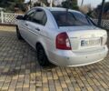 Сірий Хендай Акцент, об'ємом двигуна 1.4 л та пробігом 350 тис. км за 4300 $, фото 18 на Automoto.ua