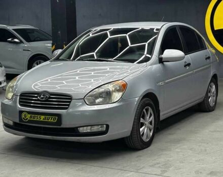 Серый Хендай Акцент, объемом двигателя 1.4 л и пробегом 168 тыс. км за 5200 $, фото 2 на Automoto.ua