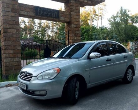 Серый Хендай Акцент, объемом двигателя 1.4 л и пробегом 192 тыс. км за 3950 $, фото 1 на Automoto.ua