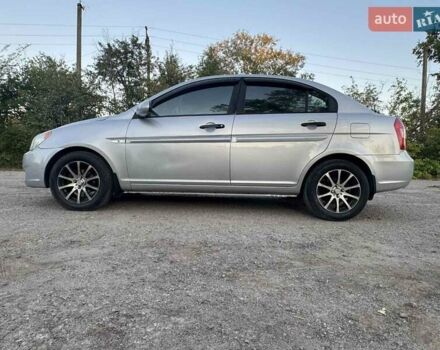 Серый Хендай Акцент, объемом двигателя 1.49 л и пробегом 185 тыс. км за 5200 $, фото 7 на Automoto.ua