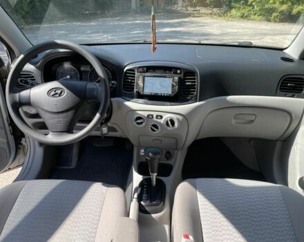 Сірий Хендай Акцент, об'ємом двигуна 1.4 л та пробігом 153 тис. км за 5500 $, фото 12 на Automoto.ua