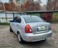 Серый Хендай Акцент, объемом двигателя 1.4 л и пробегом 306 тыс. км за 3950 $, фото 11 на Automoto.ua