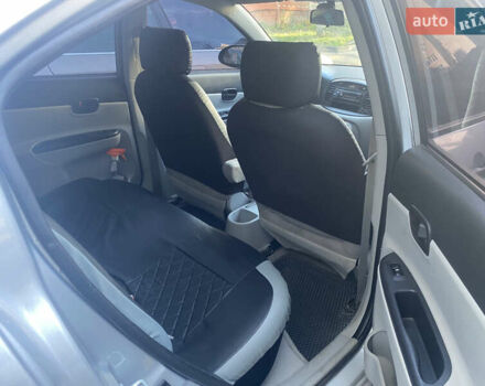 Серый Хендай Акцент, объемом двигателя 1.4 л и пробегом 153 тыс. км за 5300 $, фото 5 на Automoto.ua