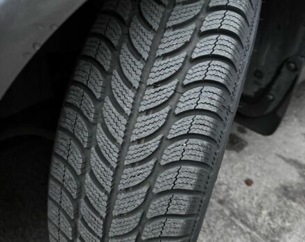 Серый Хендай Акцент, объемом двигателя 1.4 л и пробегом 281 тыс. км за 4900 $, фото 8 на Automoto.ua