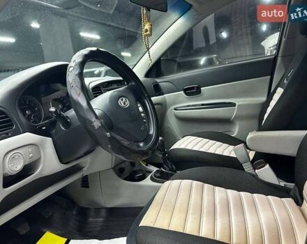 Серый Хендай Акцент, объемом двигателя 1.4 л и пробегом 168 тыс. км за 5200 $, фото 8 на Automoto.ua