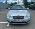 Сірий Хендай Акцент, об'ємом двигуна 1.4 л та пробігом 260 тис. км за 4400 $, фото 1 на Automoto.ua