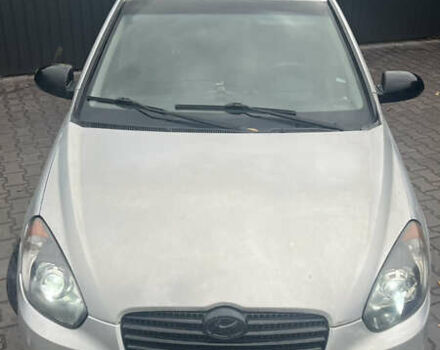 Сірий Хендай Акцент, об'ємом двигуна 1.4 л та пробігом 268 тис. км за 3500 $, фото 4 на Automoto.ua