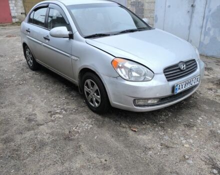 Серый Хендай Акцент, объемом двигателя 1.4 л и пробегом 120 тыс. км за 3600 $, фото 19 на Automoto.ua