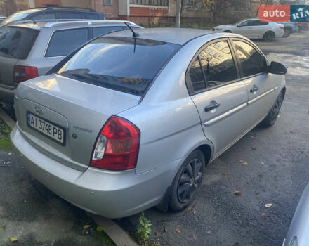 Серый Хендай Акцент, объемом двигателя 1.4 л и пробегом 153 тыс. км за 5300 $, фото 3 на Automoto.ua