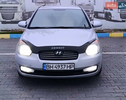 Серый Хендай Акцент, объемом двигателя 1.4 л и пробегом 186 тыс. км за 5000 $, фото 23 на Automoto.ua