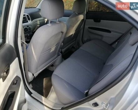 Серый Хендай Акцент, объемом двигателя 1.6 л и пробегом 150 тыс. км за 7000 $, фото 21 на Automoto.ua