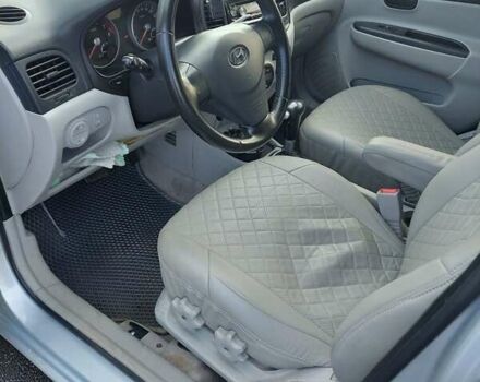 Хендай Акцент 2008 в Виннице на Automoto.ua Серый Хендай Акцент, объемом двигателя 1.6 л и пробегом 240 тыс. км за 5600 $, фото 8 на Automoto.ua