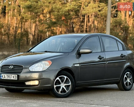 Сірий Хендай Акцент, об'ємом двигуна 1.4 л та пробігом 138 тис. км за 5600 $, фото 4 на Automoto.ua