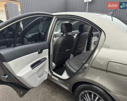 Серый Хендай Акцент, объемом двигателя 1.4 л и пробегом 122 тыс. км за 4500 $, фото 11 на Automoto.ua