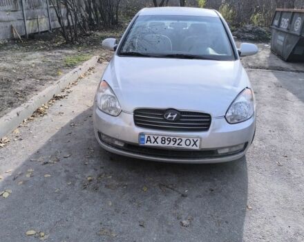 Серый Хендай Акцент, объемом двигателя 1.4 л и пробегом 120 тыс. км за 3600 $, фото 4 на Automoto.ua