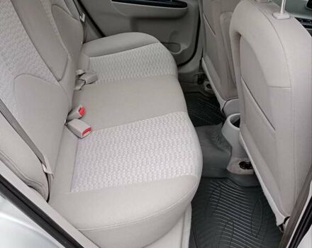 Сірий Хендай Акцент, об'ємом двигуна 1.4 л та пробігом 73 тис. км за 5995 $, фото 17 на Automoto.ua