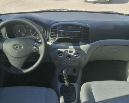 Сірий Хендай Акцент, об'ємом двигуна 1.4 л та пробігом 220 тис. км за 4000 $, фото 7 на Automoto.ua