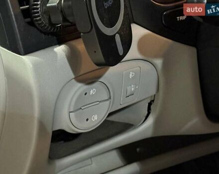 Серый Хендай Акцент, объемом двигателя 1.4 л и пробегом 203 тыс. км за 4990 $, фото 11 на Automoto.ua