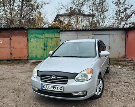 Серый Хендай Акцент, объемом двигателя 1.4 л и пробегом 306 тыс. км за 3950 $, фото 1 на Automoto.ua