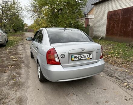 Серый Хендай Акцент, объемом двигателя 1.4 л и пробегом 200 тыс. км за 3500 $, фото 8 на Automoto.ua