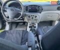 Сірий Хендай Акцент, об'ємом двигуна 1.4 л та пробігом 282 тис. км за 5000 $, фото 12 на Automoto.ua