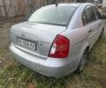 Серый Хендай Акцент, объемом двигателя 1.4 л и пробегом 200 тыс. км за 1599 $, фото 7 на Automoto.ua