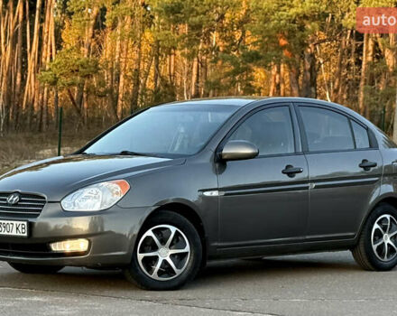 Сірий Хендай Акцент, об'ємом двигуна 1.4 л та пробігом 138 тис. км за 5600 $, фото 5 на Automoto.ua