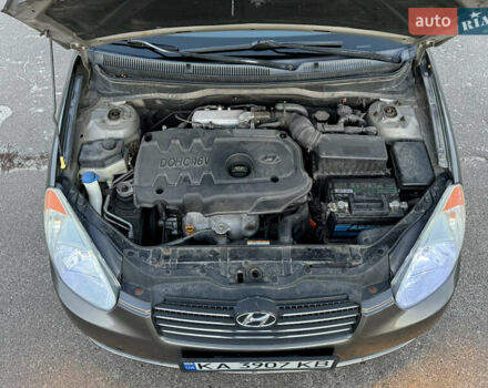 Сірий Хендай Акцент, об'ємом двигуна 1.4 л та пробігом 138 тис. км за 5600 $, фото 64 на Automoto.ua