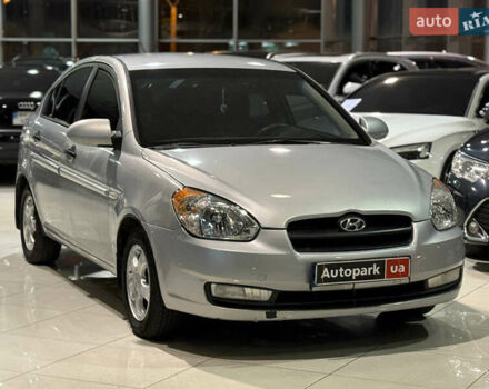 Серый Хендай Акцент, объемом двигателя 1.4 л и пробегом 203 тыс. км за 4990 $, фото 2 на Automoto.ua