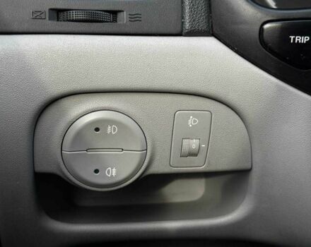 Сірий Хендай Акцент, об'ємом двигуна 0 л та пробігом 228 тис. км за 5990 $, фото 16 на Automoto.ua