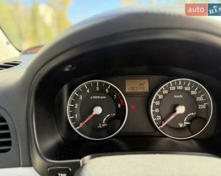 Сірий Хендай Акцент, об'ємом двигуна 1.6 л та пробігом 136 тис. км за 6300 $, фото 55 на Automoto.ua