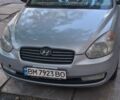 Сірий Хендай Акцент, об'ємом двигуна 1.4 л та пробігом 99 тис. км за 3699 $, фото 1 на Automoto.ua