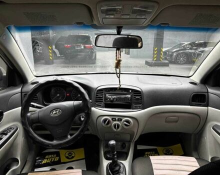 Серый Хендай Акцент, объемом двигателя 1.4 л и пробегом 168 тыс. км за 5200 $, фото 11 на Automoto.ua