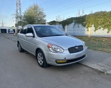 Серый Хендай Акцент, объемом двигателя 1.6 л и пробегом 191 тыс. км за 3690 $, фото 1 на Automoto.ua