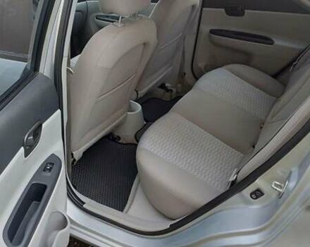 Сірий Хендай Акцент, об'ємом двигуна 1.4 л та пробігом 192 тис. км за 5000 $, фото 3 на Automoto.ua