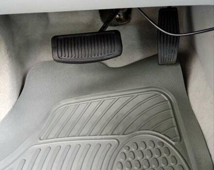 Сірий Хендай Акцент, об'ємом двигуна 1.4 л та пробігом 73 тис. км за 5995 $, фото 22 на Automoto.ua