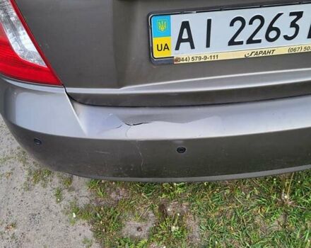 Серый Хендай Акцент, объемом двигателя 1.4 л и пробегом 131 тыс. км за 4900 $, фото 1 на Automoto.ua